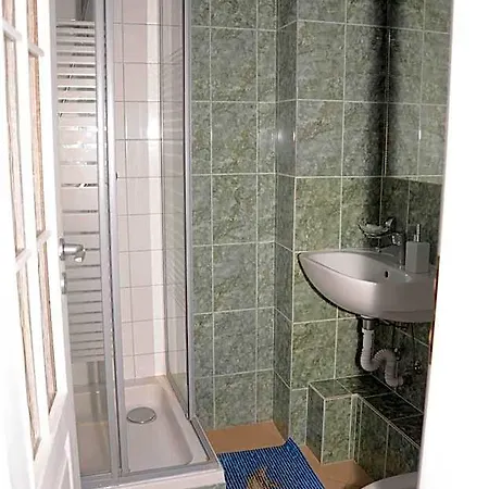 La Cave Bukarest