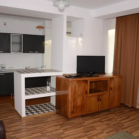 Ξενοδοχείο με διαμερίσματα La Cave Βουκουρέστι